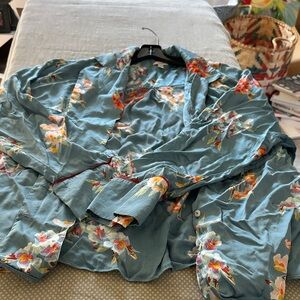 Floral Women's Pajama Top in Blue